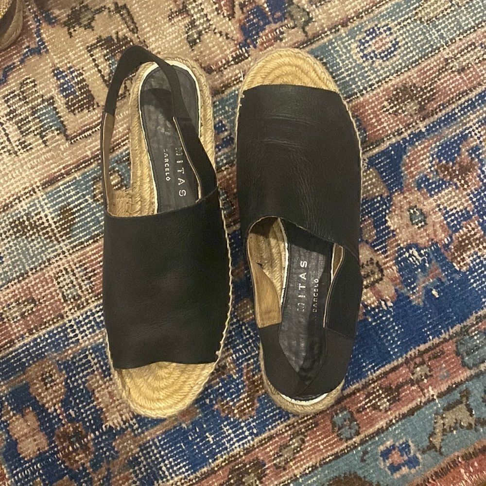 Palomitas by Paloma Barcelo Black Espadrilles